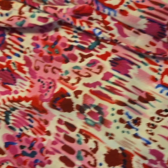 Pink Patterned Blouse with Ruffle Sleeves - Picture 3 of 4